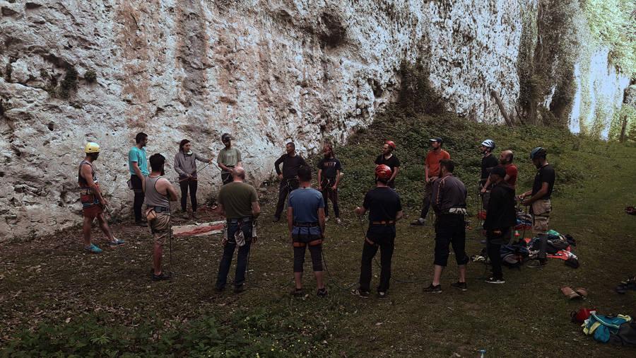 09:00   Tbilisi-Chiatura-Tbilisi          400km